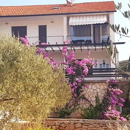 Tihana Mit Mediterranem Garten Apartment Stari Grad (Hvar)